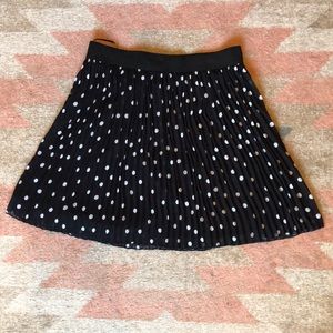 Nue Options Pleated Polka-Dot Skirt